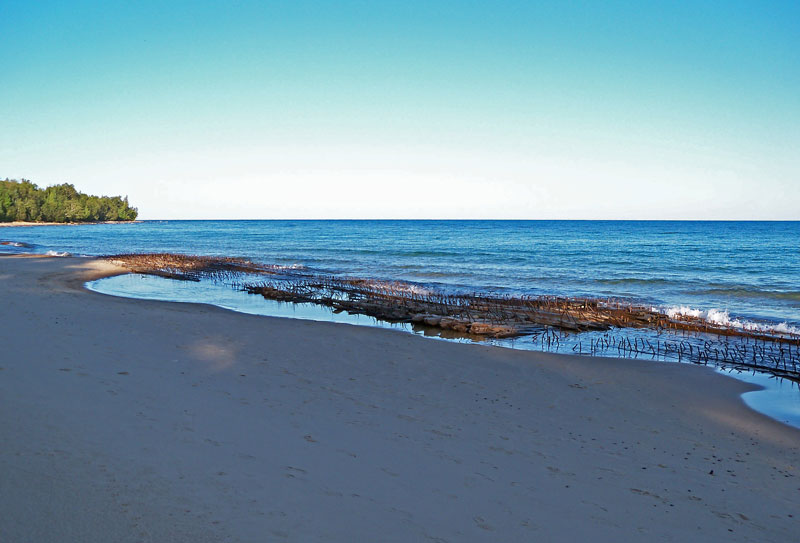 ship wreck au sable point